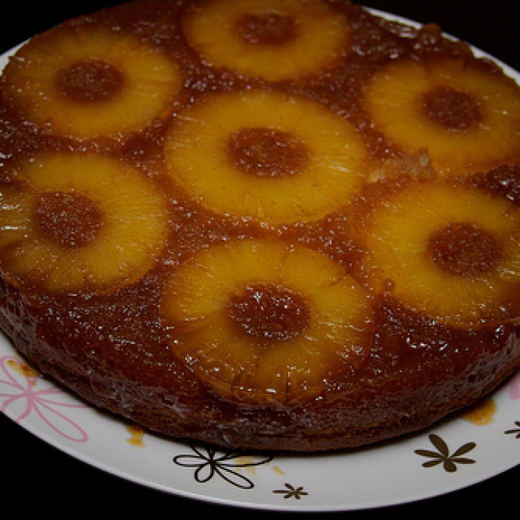 Pineapple Bundt Cake - Mama Loves Food