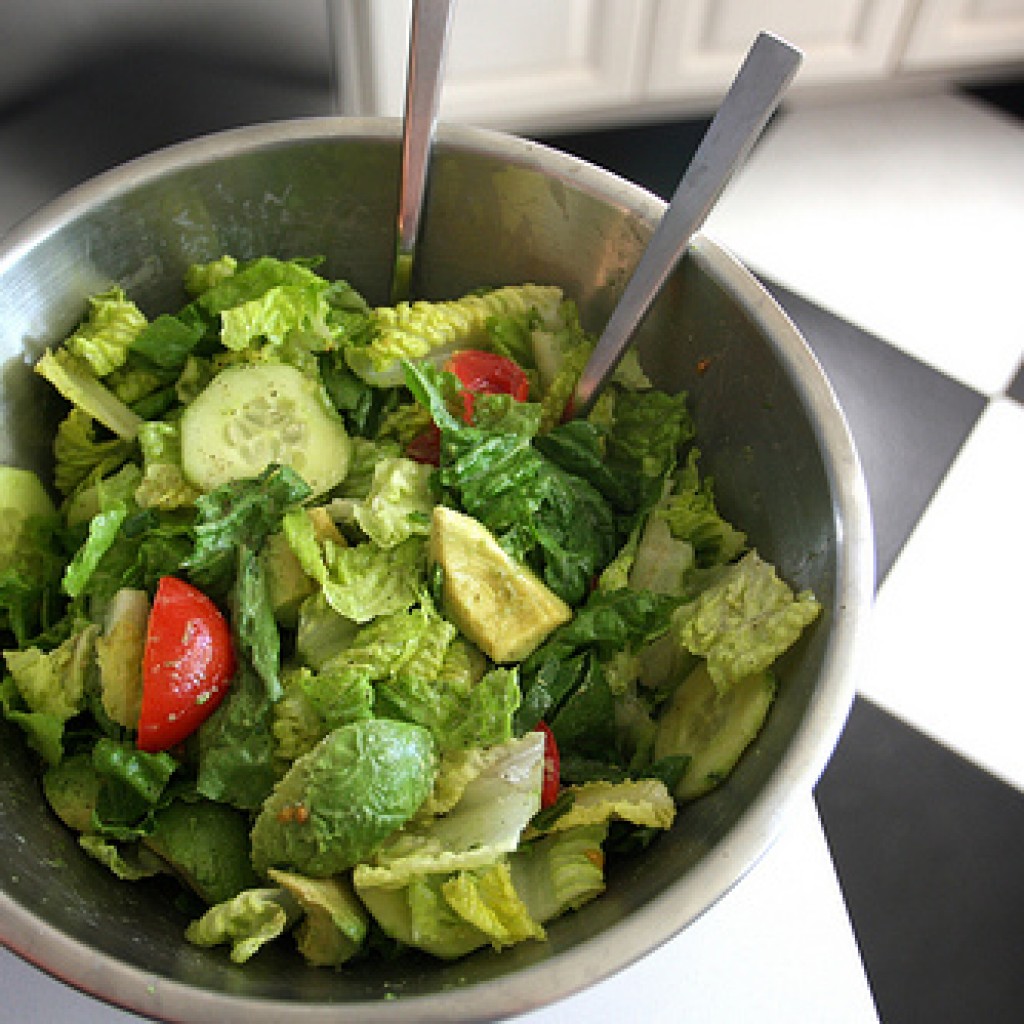 Green Salad with Red Wine Vinaigrette - The Seasoned Mom