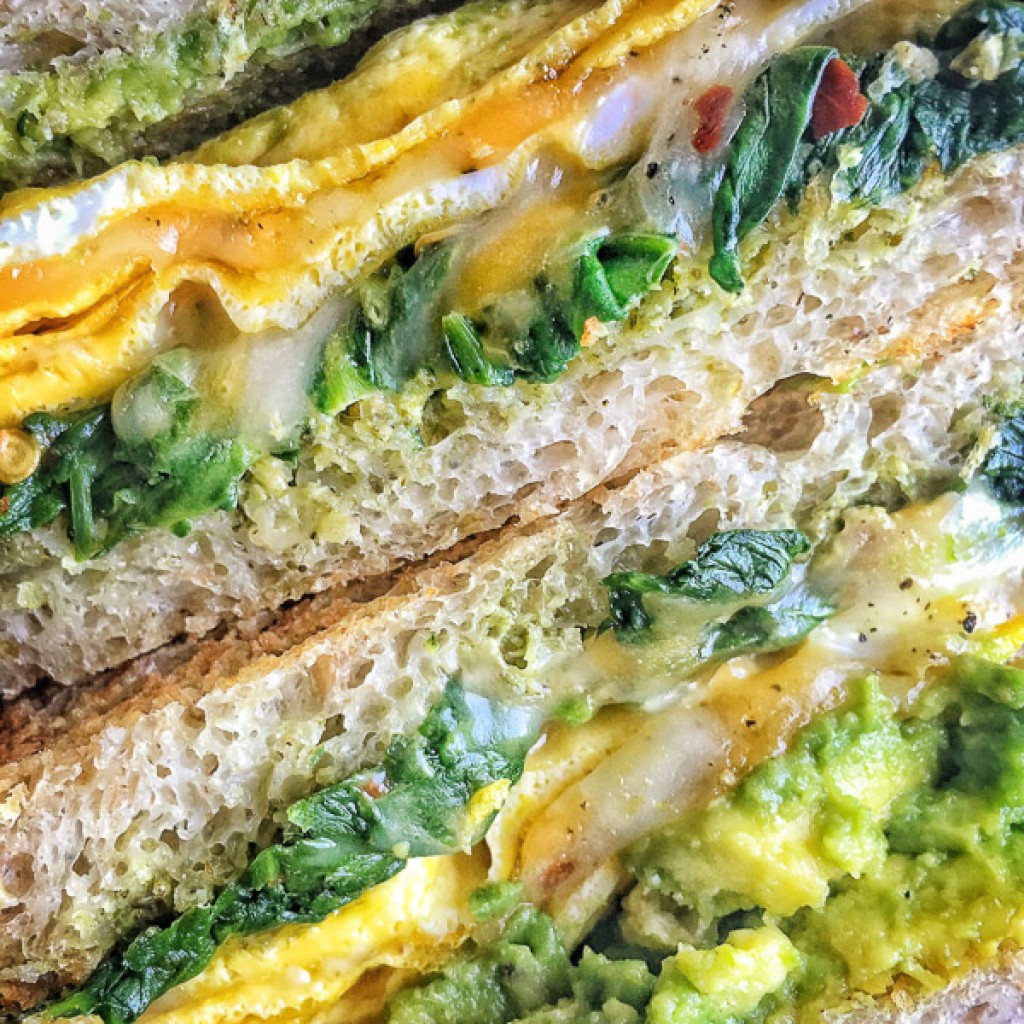 spinach-egg-breakfast-sandwich-shutterbean